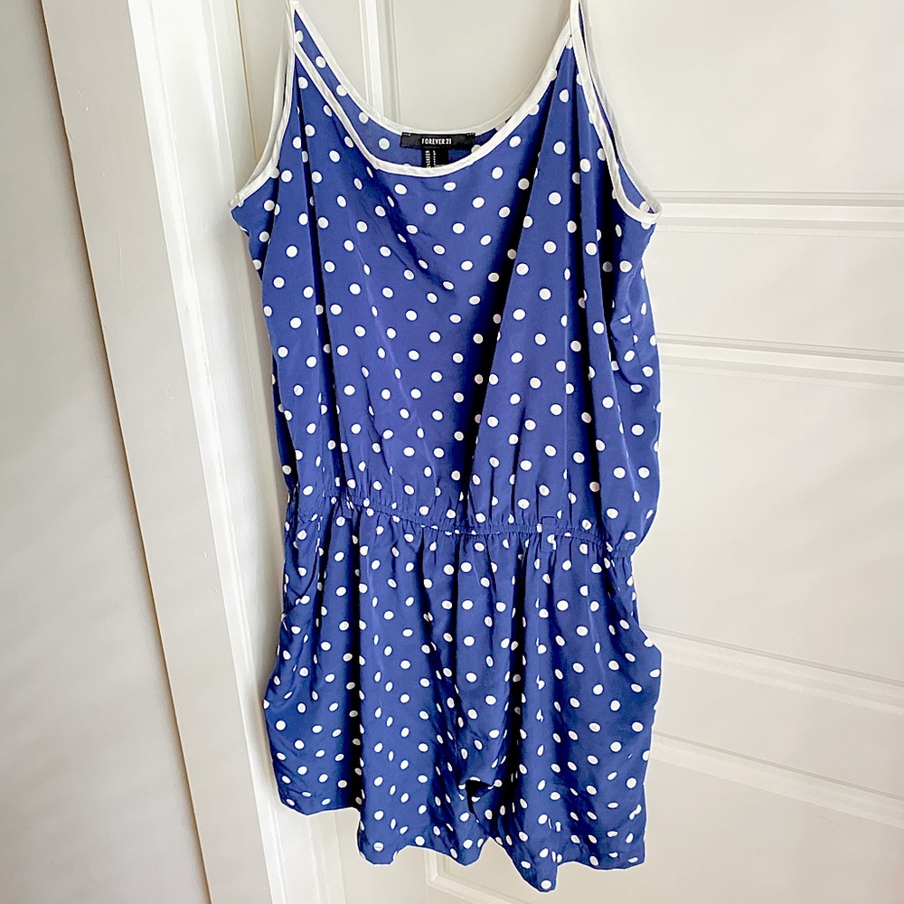Forever 21 polka dot romper with pockets!